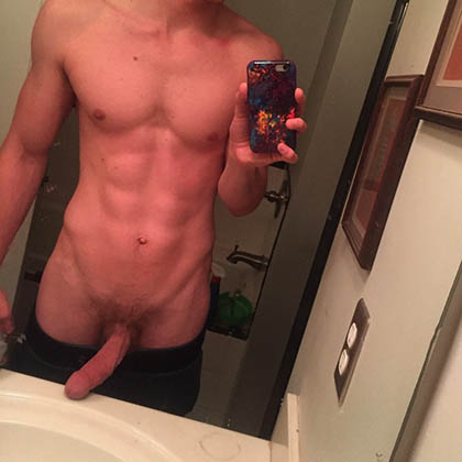 Ung kille som söker en het milf!