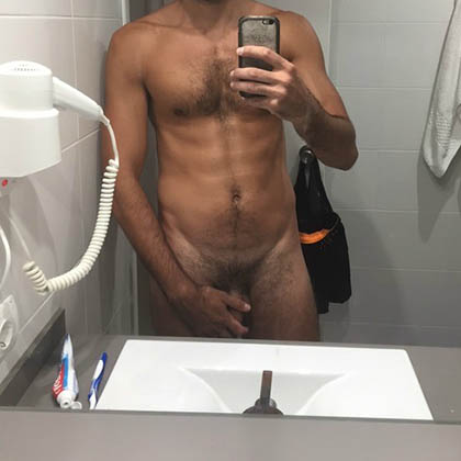 Rafael söker kvinna för sexträffar dagtid